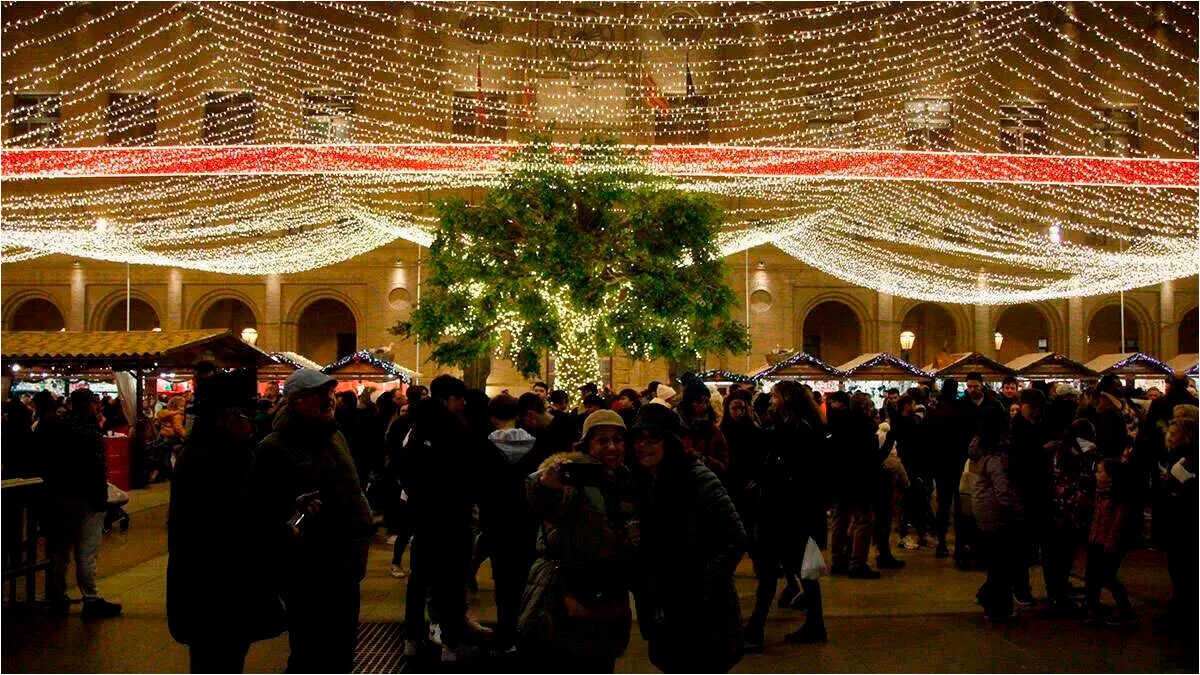 Après Vigo, au tour de Saragosse : voici le jour où débutera l’installation des illuminations de Noël