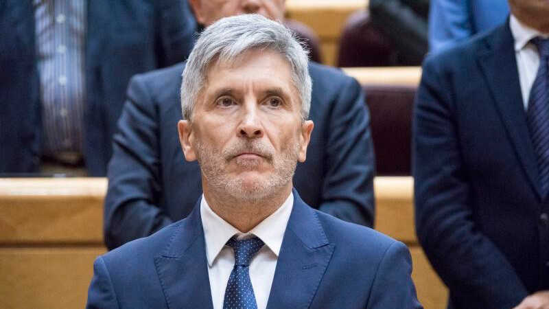 Marlaska demande des explications à la police sur le rapport accusant le Maroc de l’entrée massive de migrants