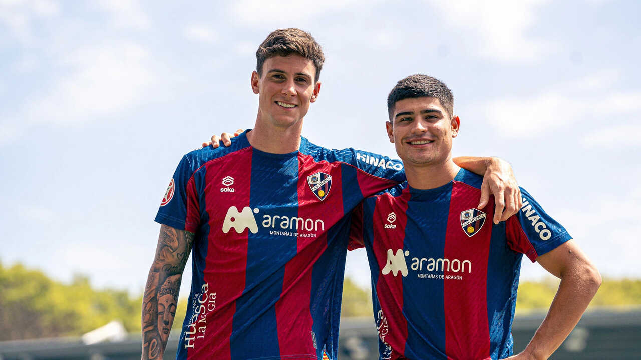 Ainsi se présente la S.D. Huesca après le mercato : 20 recrues et une révolution pour remonter en deuxième division