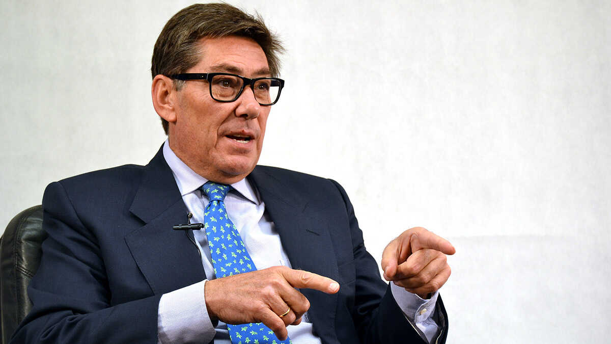 Décès d’Arturo Aliaga, une vie politique liée au consensus et à l’industrie aragonaise