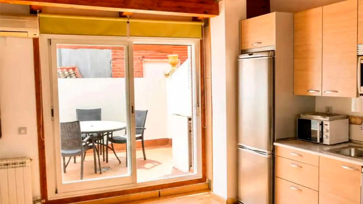 Terrasse, combles et garage dans le centre de Saragosse : ce dernier étage cherche acquéreur pour 215 000 euros