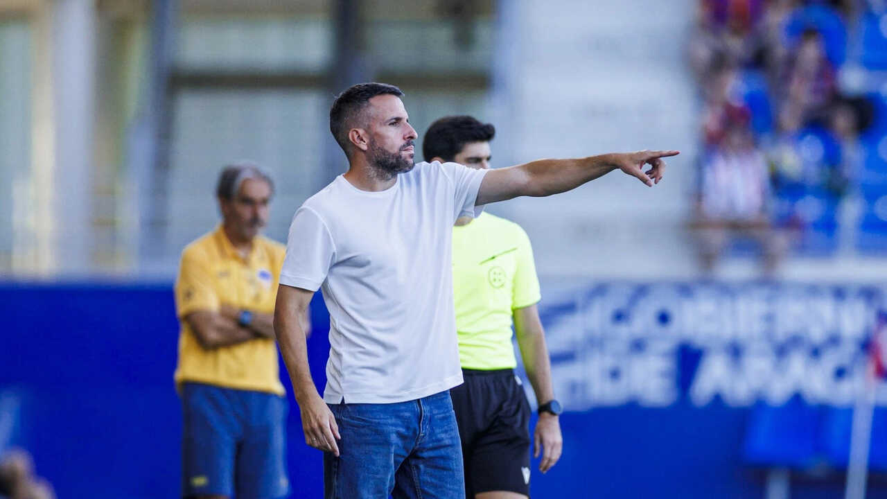 Raúl Jardiel, avant d'affronter le Real Jaén : « Nous devons tirer les leçons de la première journée »
