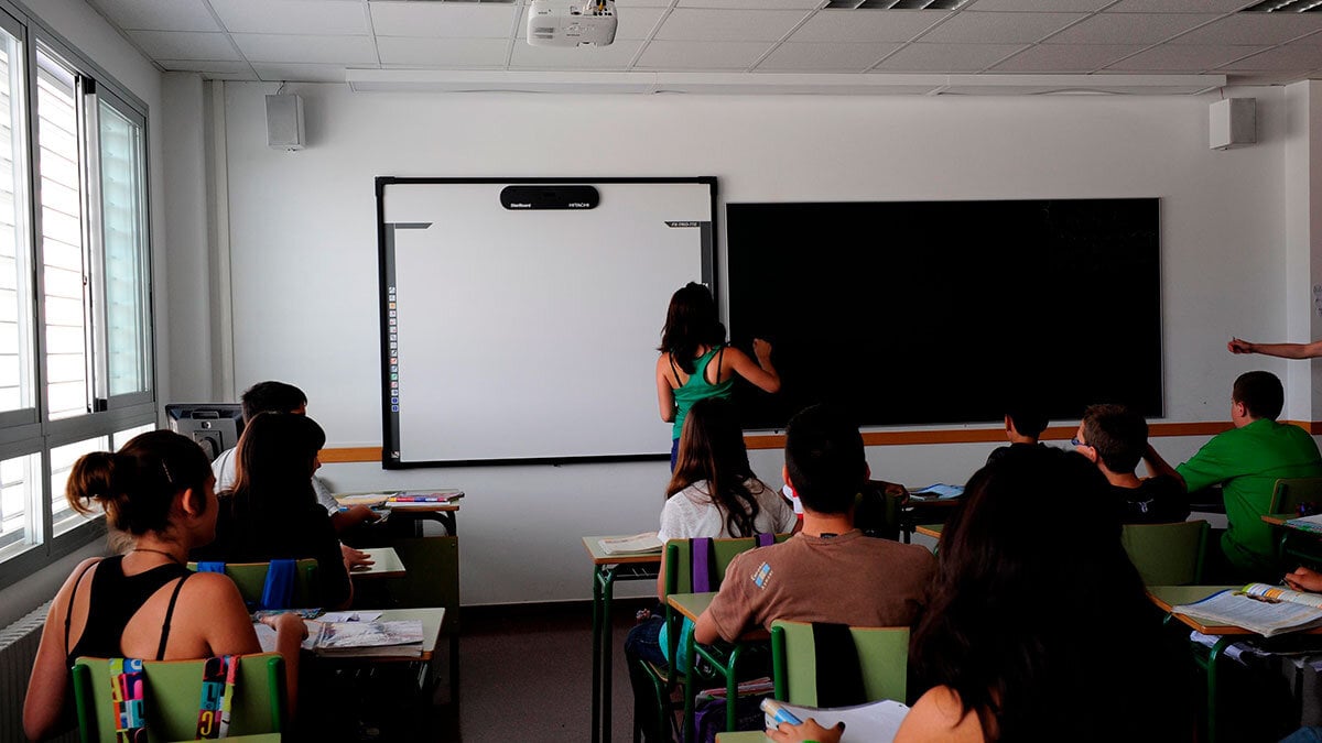 Éducation prépare un décret pour sécuriser juridiquement le lycée sous contrat en Aragon