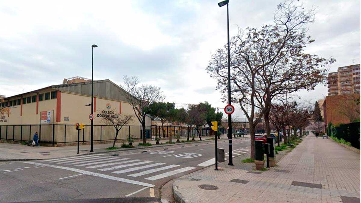 Adieu aux voitures dans cette rue de Saragosse : le tronçon piétonnisé près du Doctor Azúa