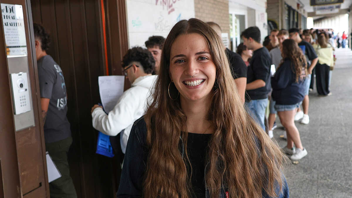 Alicia Pérez, candidate pour travailler aux Fêtes du Pilar : « On m’a demandé si je savais changer un fût »