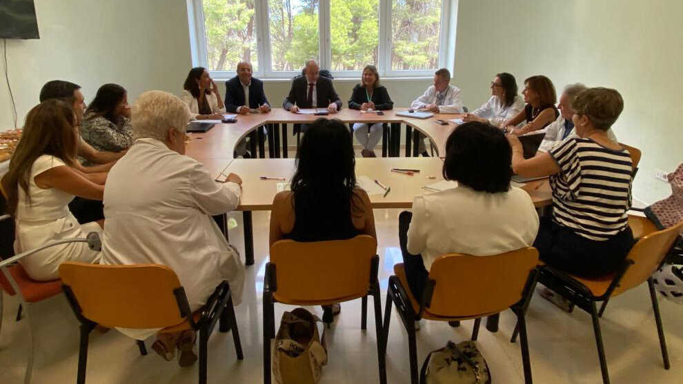 La Santé commence à définir l’avenir du Royo Villanova avec les professionnels de l’hôpital