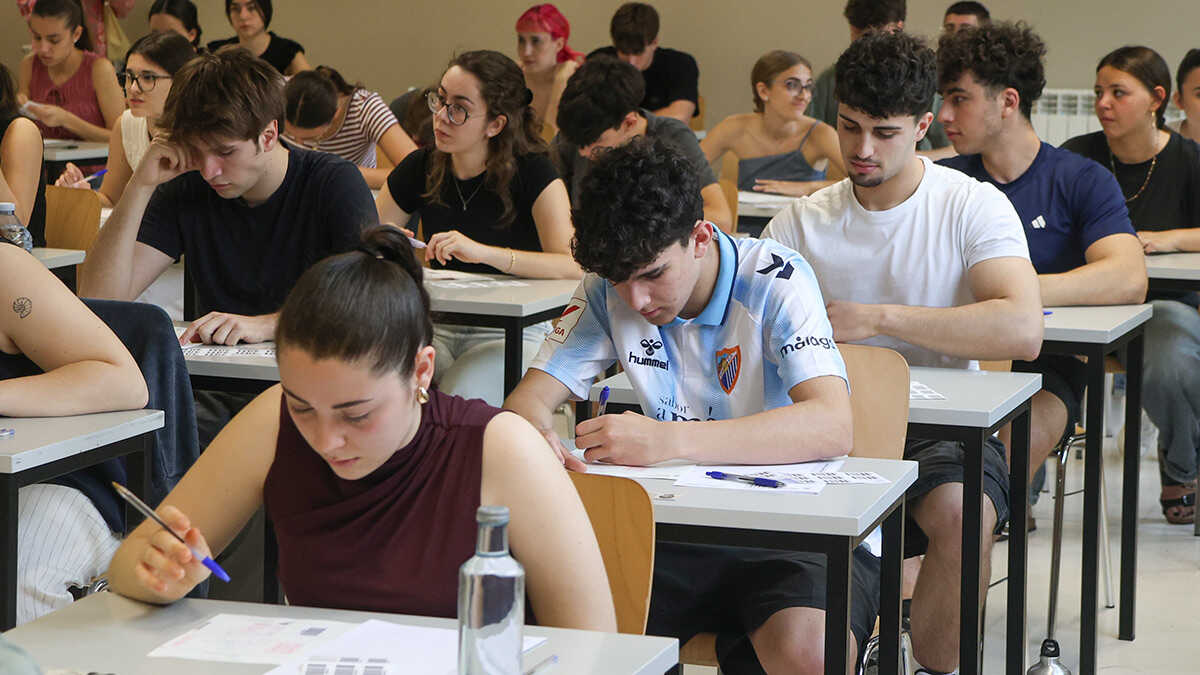 PISA 2025 en Aragon : les filles obtiennent 32 points de plus en lecture et les garçons dominent en mathématiques