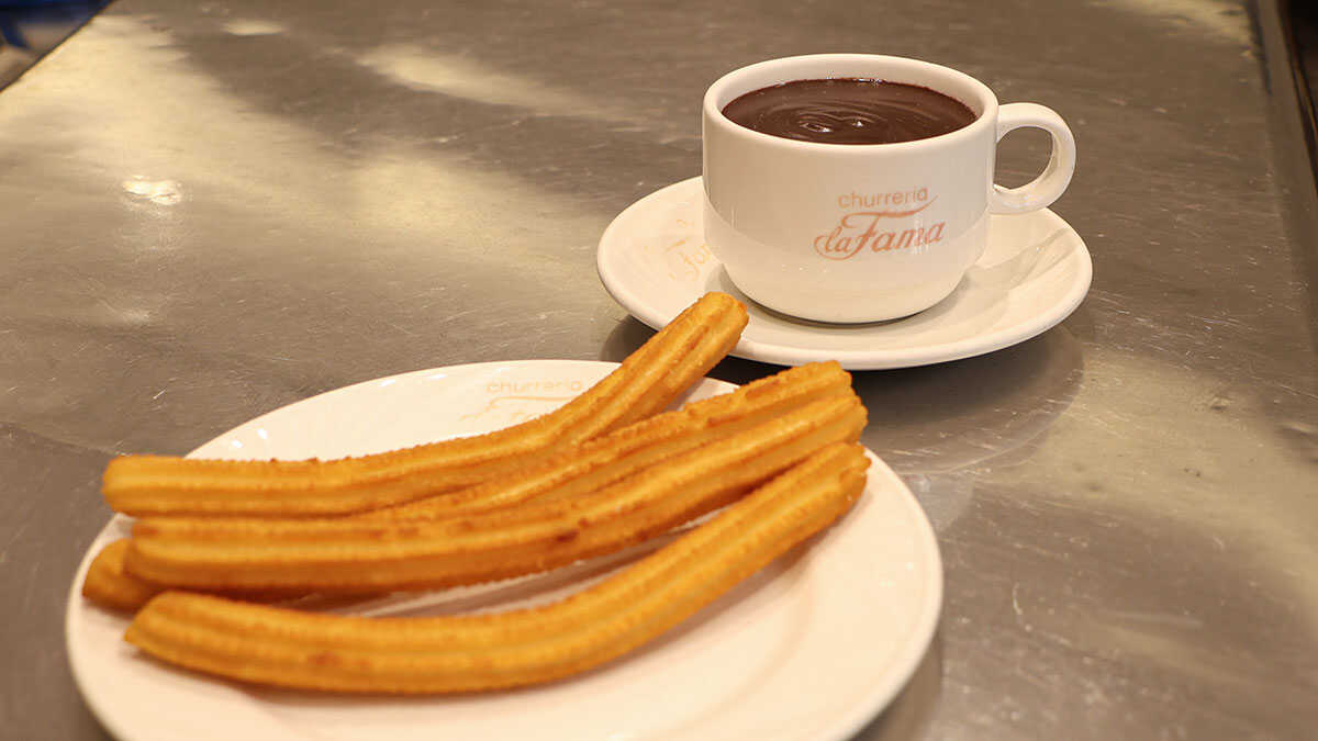 La churrería de Saragosse près du Pilar qui prépare depuis plus de 75 ans l’un des chocolats les plus célèbres : « C’est imbattable »