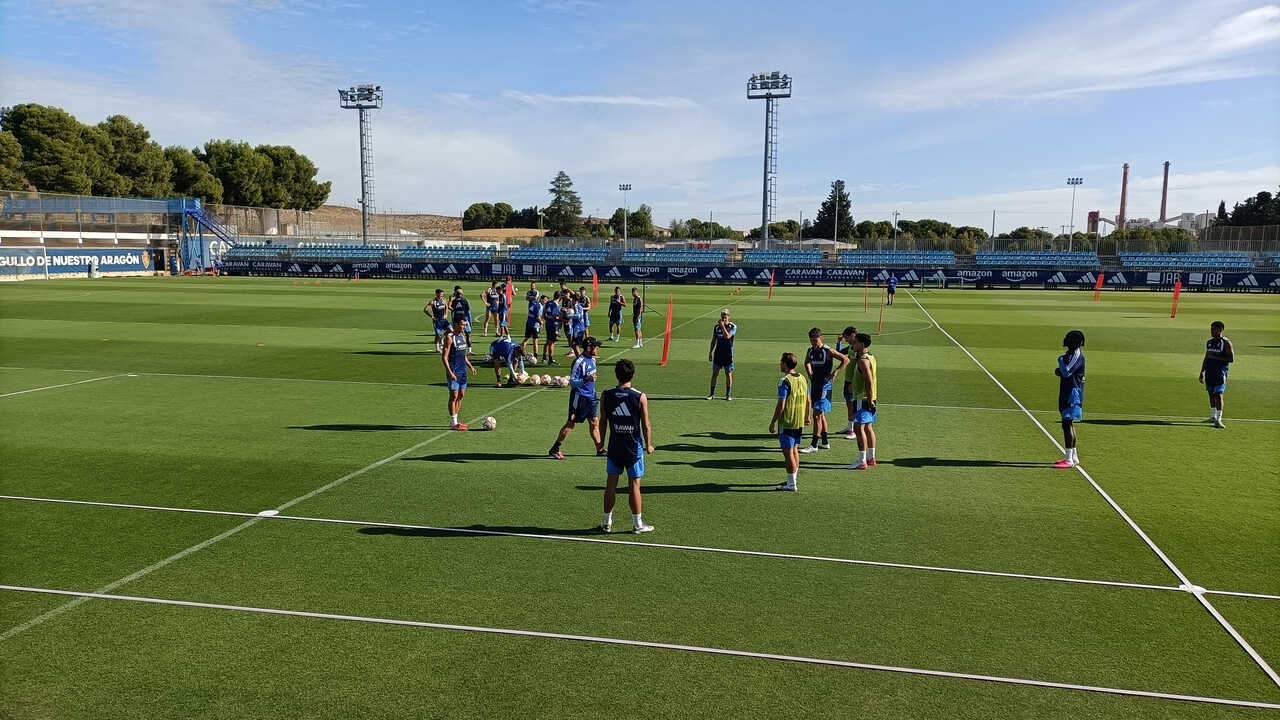 Le Real Zaragoza ménage son buteur lors d’une séance très axée sur le jeu de passes
