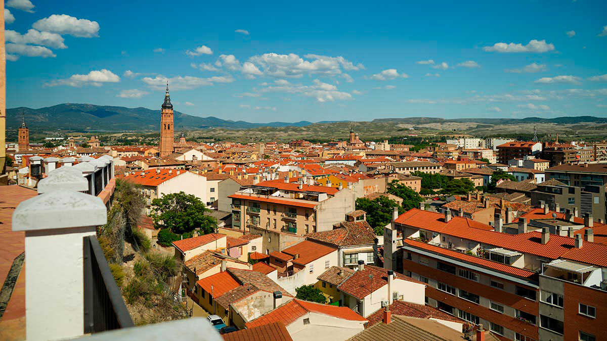 Le château devenu sanctuaire : l’un des grands trésors mudéjars d’Aragon