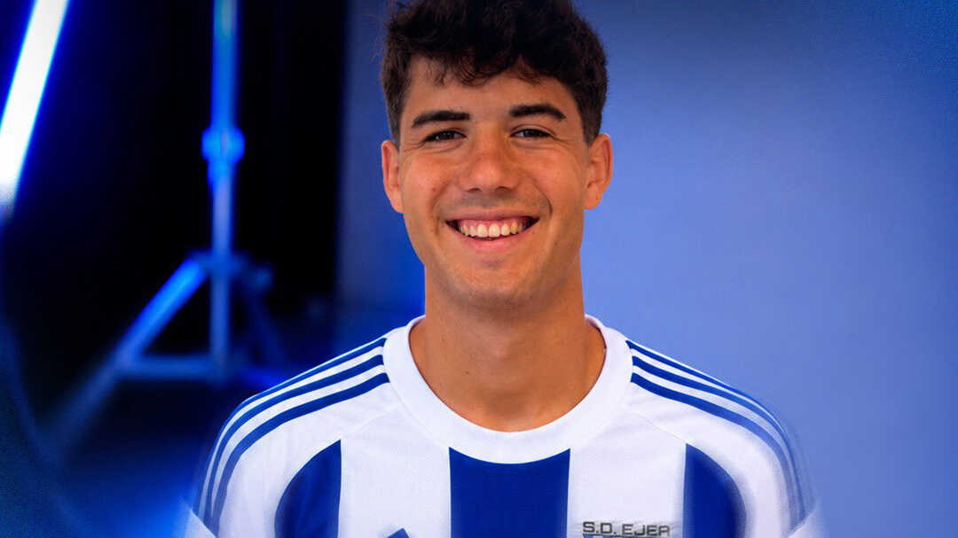 Le joueur formé au Real Zaragoza Fabio Conte revient à la S.D. Ejea en Tercera RFEF