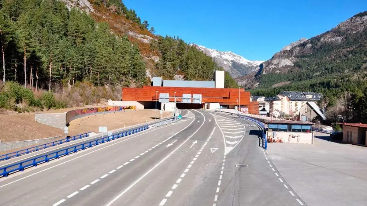 Fermeture totale du tunnel du Somport pendant cinq jours pour des travaux en France