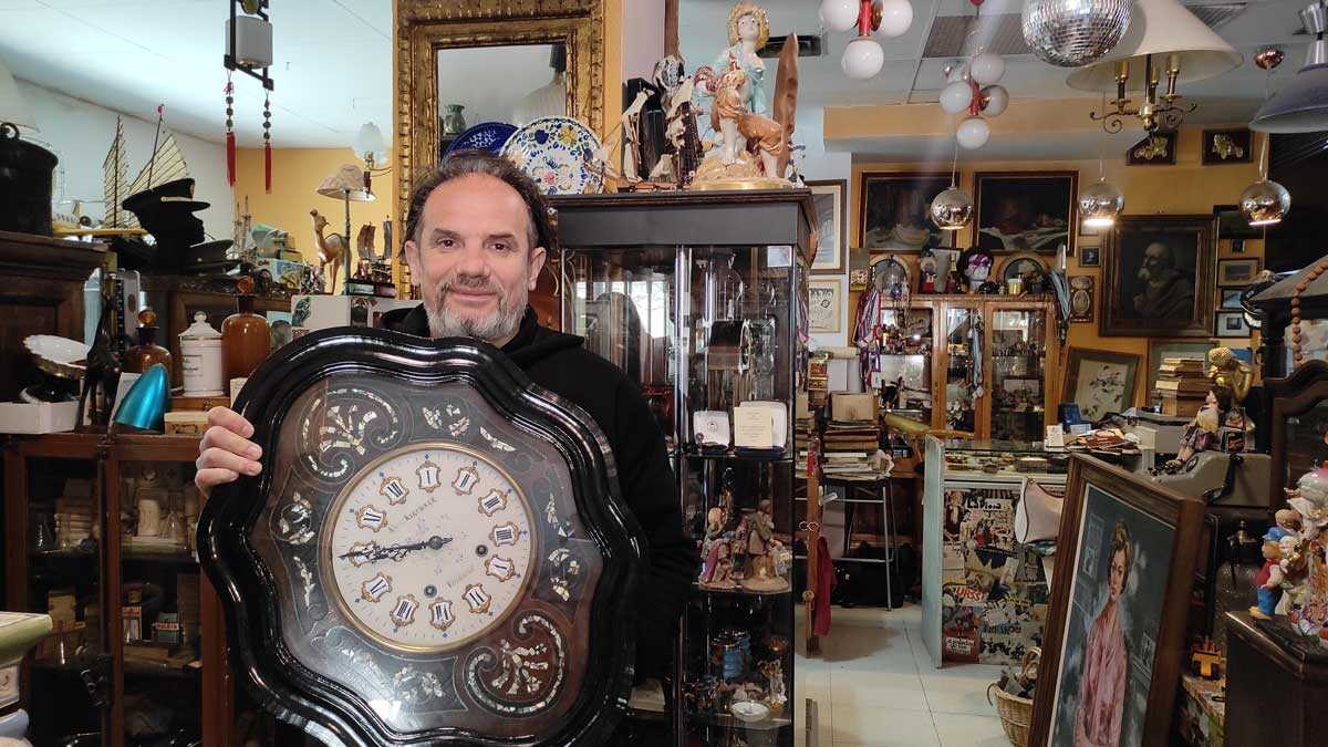Le grenier de Saragosse où les nostalgiques de l’EGB trouvent jouets, pièces et souvenirs