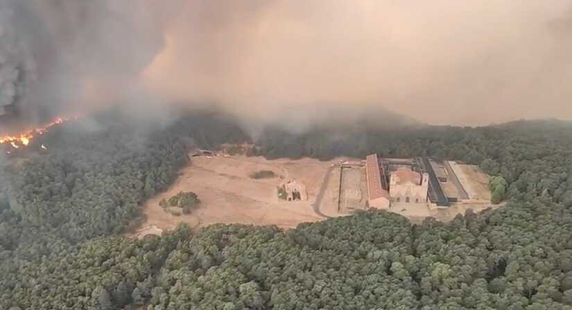 Le gouvernement d’Aragon ouvre une voie de coopération pour donner un nouvel élan à San Juan de la Peña après l’incendie de Riglos