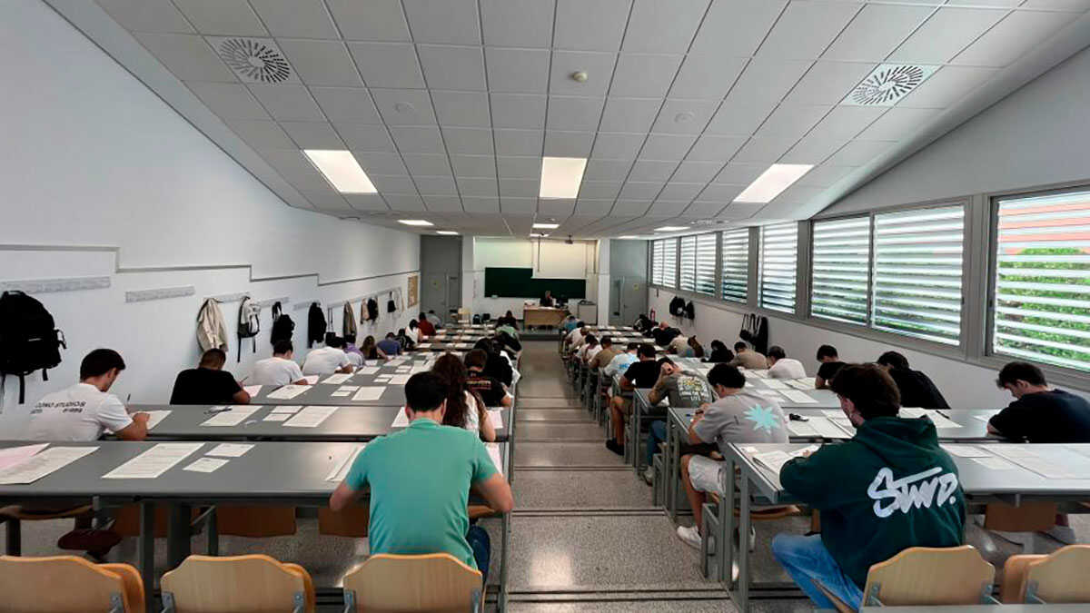 385 candidats passent un examen à Zaragoza pour 43 postes de police locale en Aragon