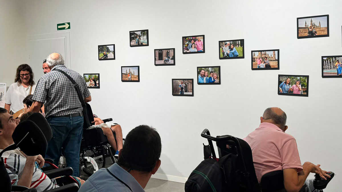 Sept regards qui brisent les barrières : Aspace transforme la photographie en autonomie avec « Junto a ti »