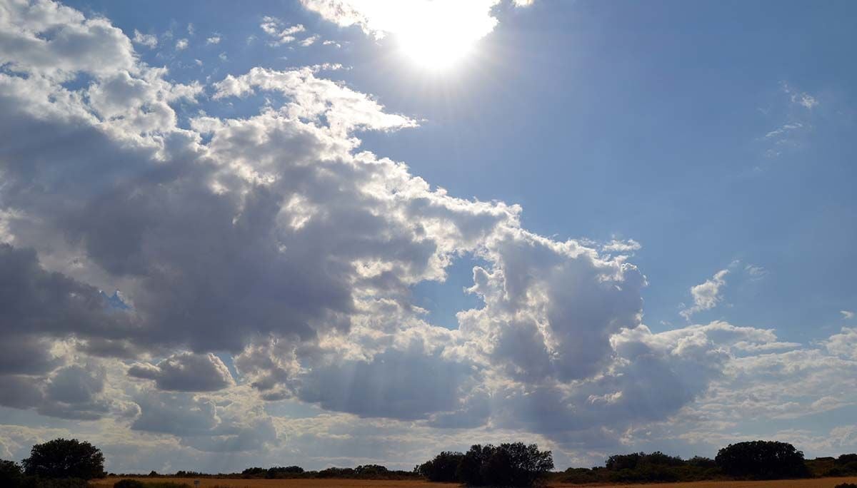 Changement radical du temps en Espagne : baisse des températures jusqu’à 13 degrés et violents orages avec grêle