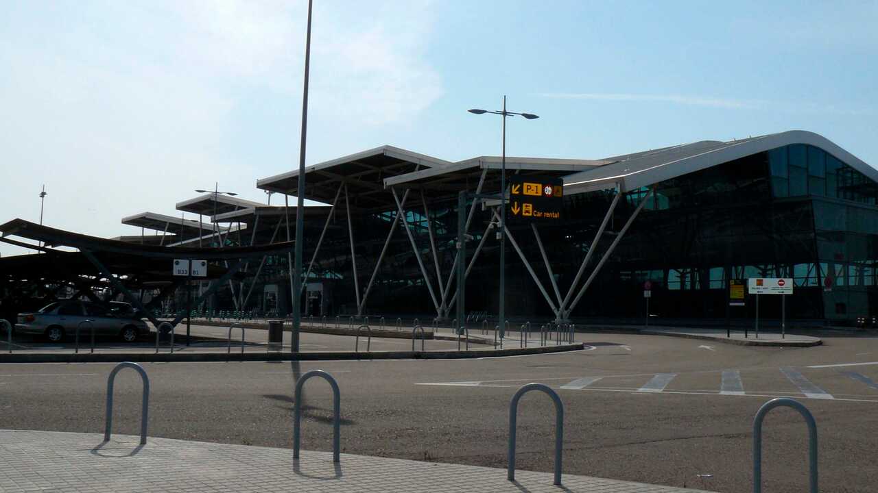 L’aéroport de Saragosse recevra 96 millions pour une nouvelle centrale électrique et la rénovation de la piste