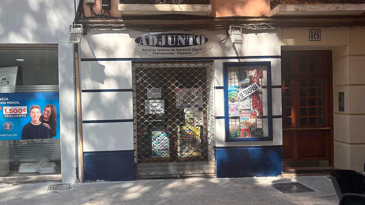La papeterie atypique de la plaza San Miguel, connue pour ses cartes à collectionner et ses livres d’occasion, ferme pour raisons de santé