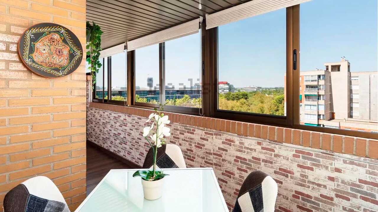 À deux pas de GranCasa et avec vue sur la Tour de l’Eau : cet appartement à 315 000 euros à Saragosse