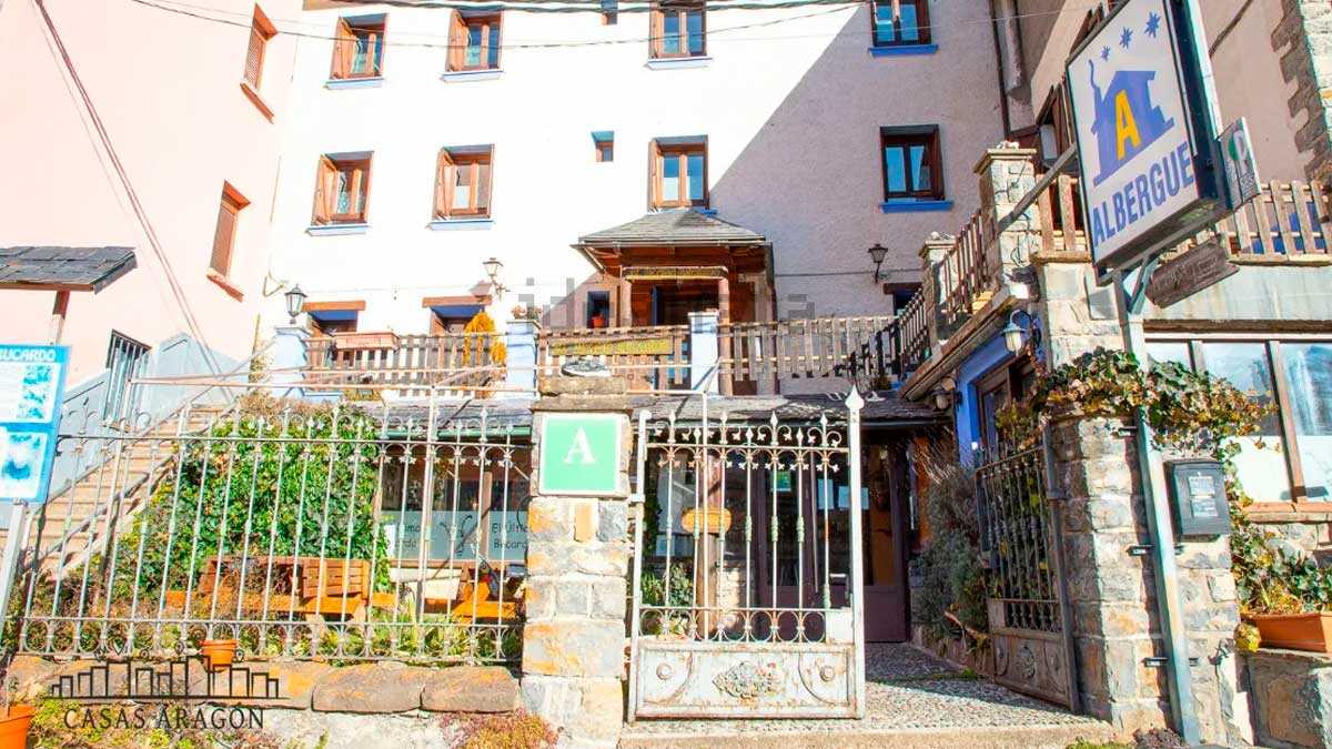 Les adieux à une auberge prisée des Pyrénées après 26 ans : à vendre pour 787 000 euros