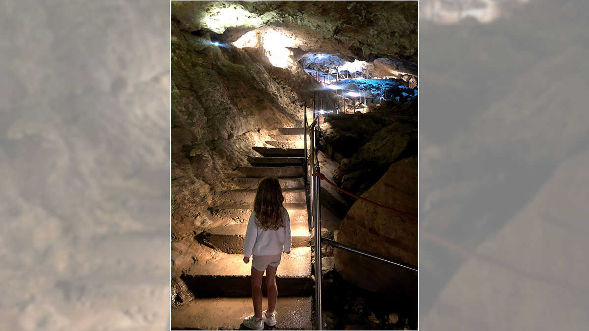 Le secret souterrain de Huesca : la grotte des Pyrénées qui a servi de refuge aux « sorcières » et dont la formation a duré 300 siècles