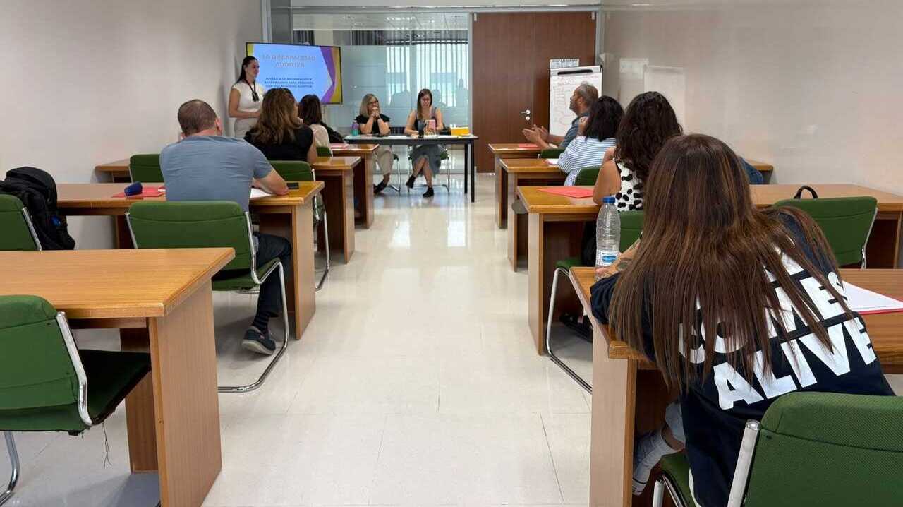 Zaragoza forme ses agents municipaux pour éliminer les obstacles et améliorer l’accessibilité