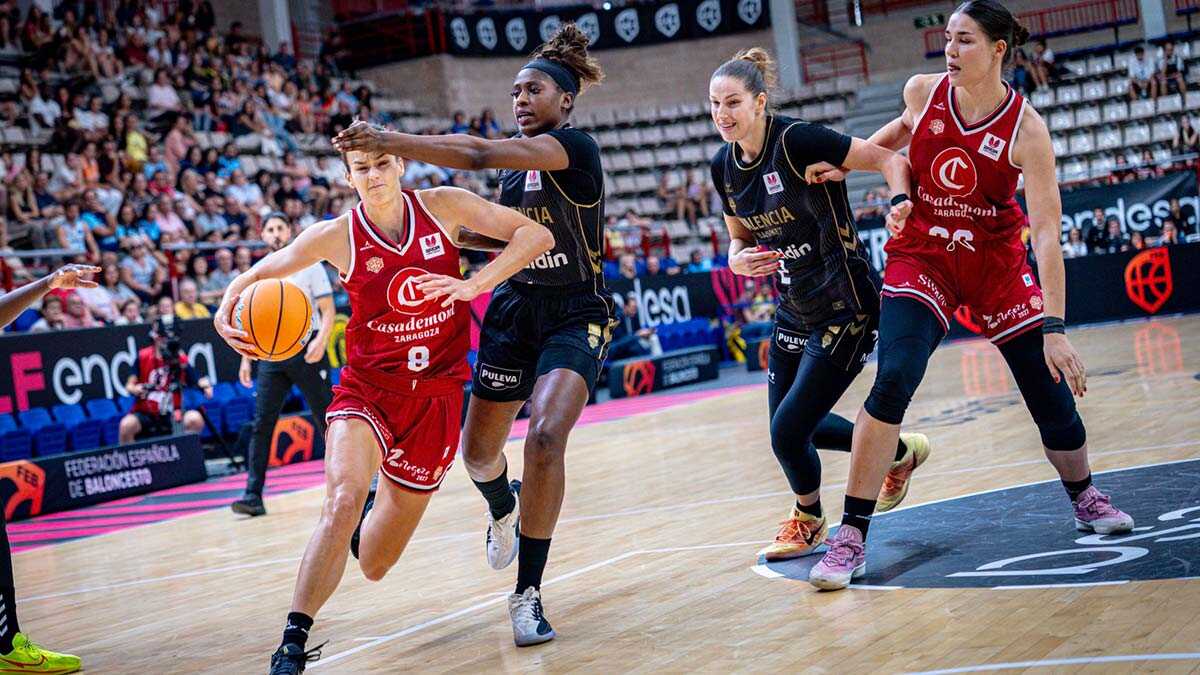 Casademont Zaragoza s'incline face à Valencia Basket (73-84) après avoir frôlé une remontée de 17 points