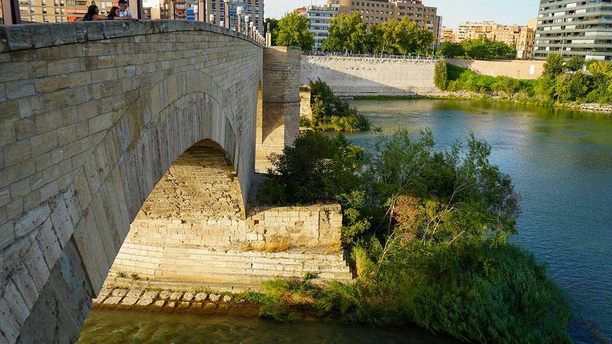 Attention, le pont de Piedra ne sera pas fermé à la circulation : les drones ne voleront pas ce mercredi