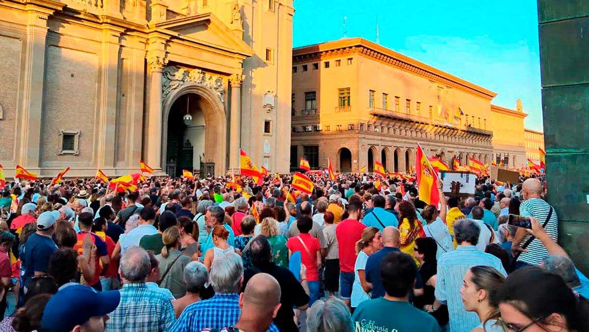 Saragosse se range aux côtés de Ceuta : le PP et Vox font adopter leurs motions, le PSOE et ZeC votant contre