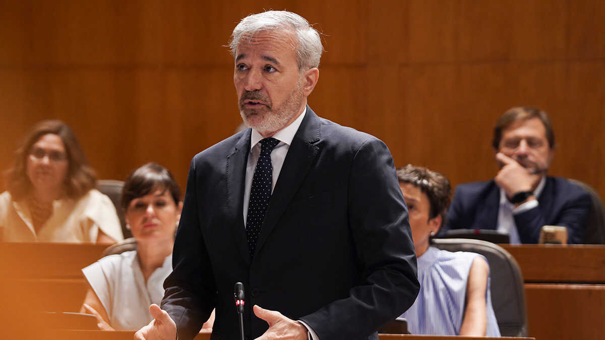 Jorge Azcón réclame des élections après « l’échec retentissant de Sánchez » sur les décrets sur le logement