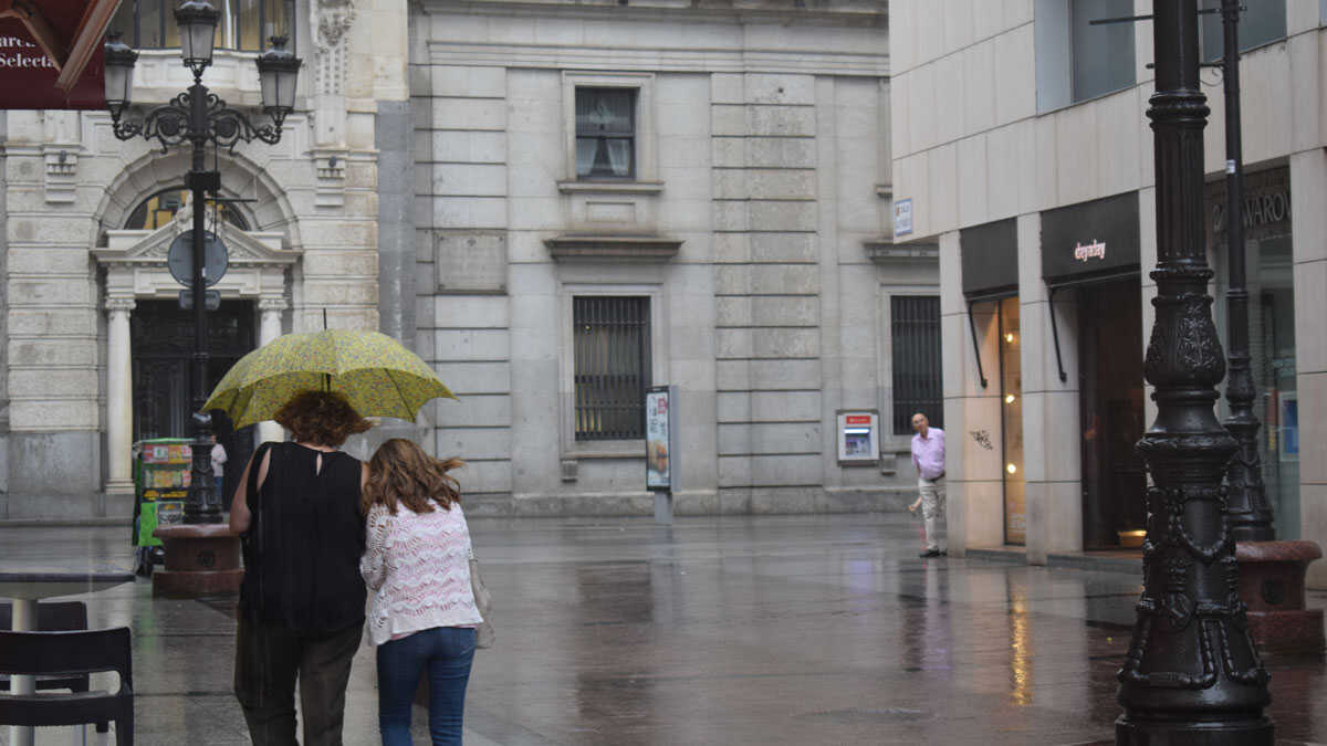 El temporal continúa: alerta por tormentas y lluvias intensas en Zaragoza y gran parte de Aragón