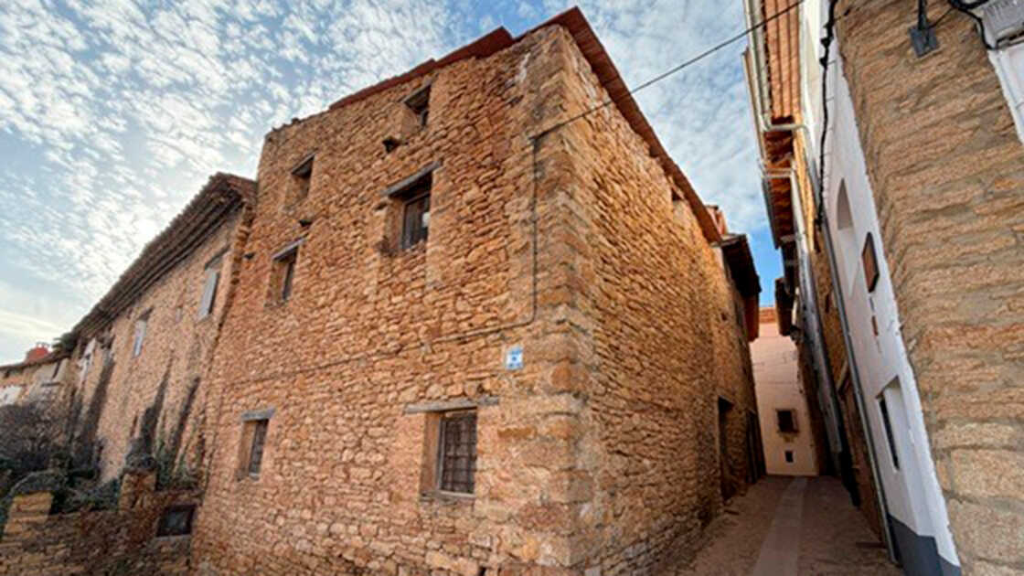 Le logement, clé pour gagner des habitants : ce village de Teruel réhabilite quatre maisons