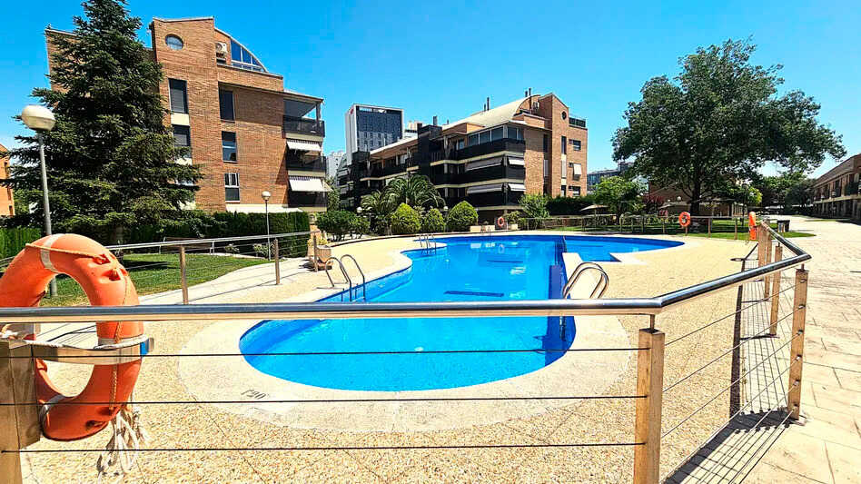 La maison de quatre étages à vendre dans l’un des quartiers les plus prisés de Saragosse pour 813 000 euros