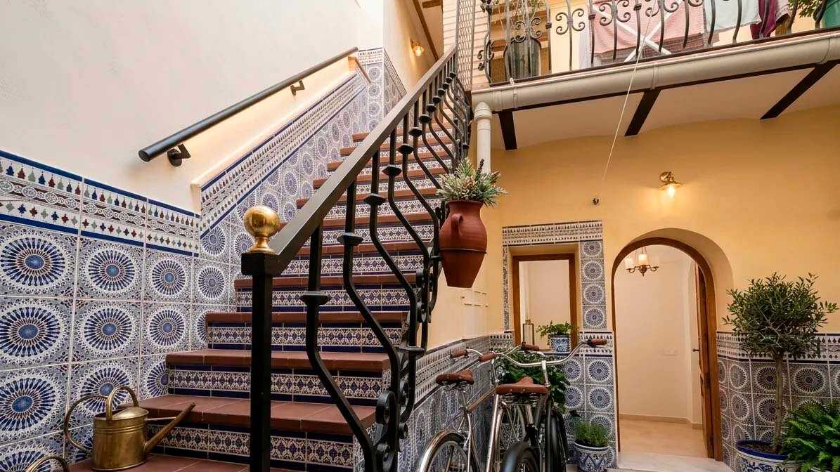La surprenante maison de Saragosse qui semble abriter deux logements en un : découvrez son intérieur et son prix