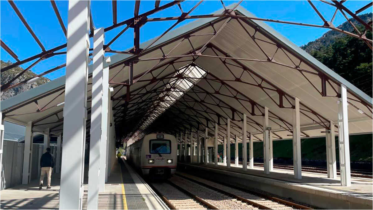 Renfe et la Fundación Aragón Emprende font monter l’entrepreneuriat à bord du Canfranero