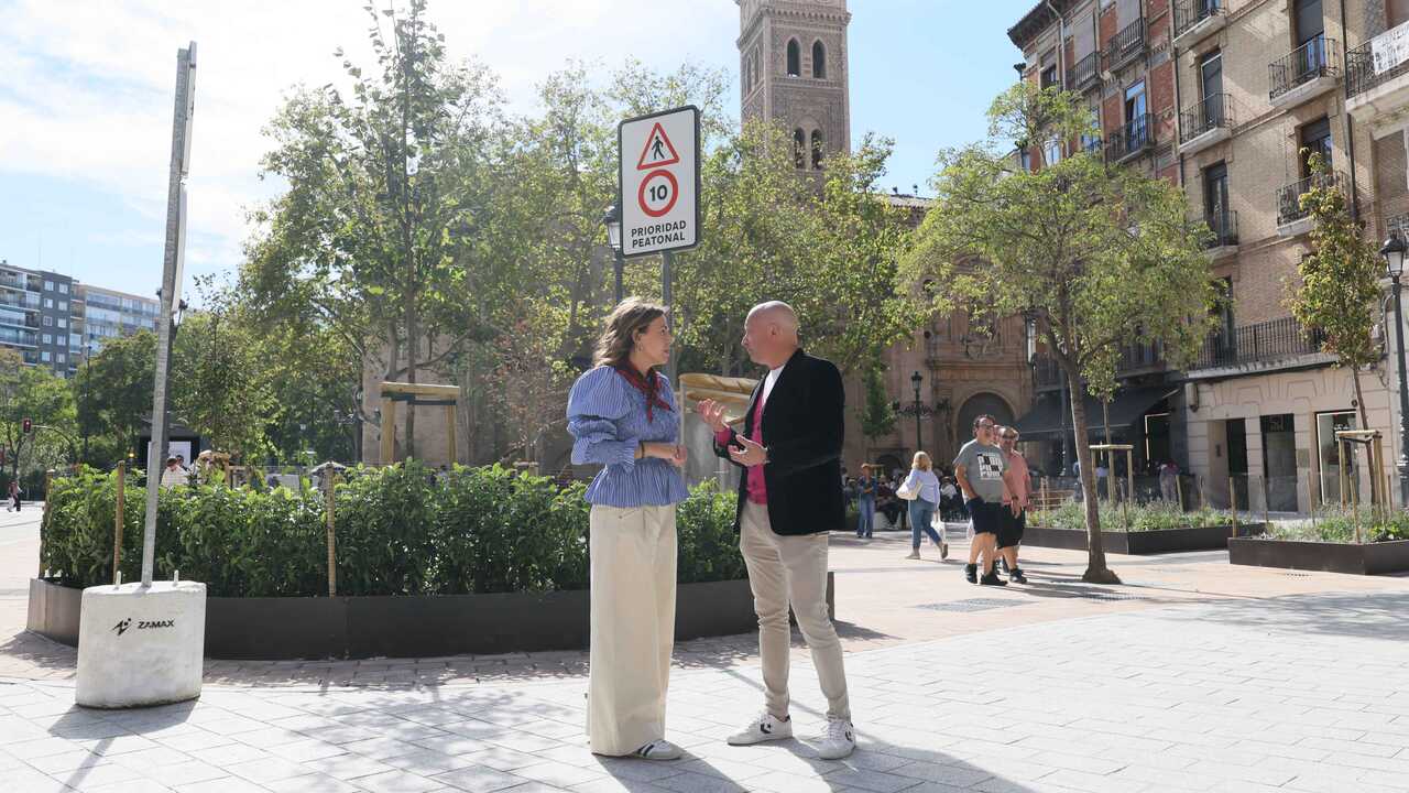 Chueca souligne les éloges adressés à la nouvelle place San Miguel : « On dirait une place de conte »