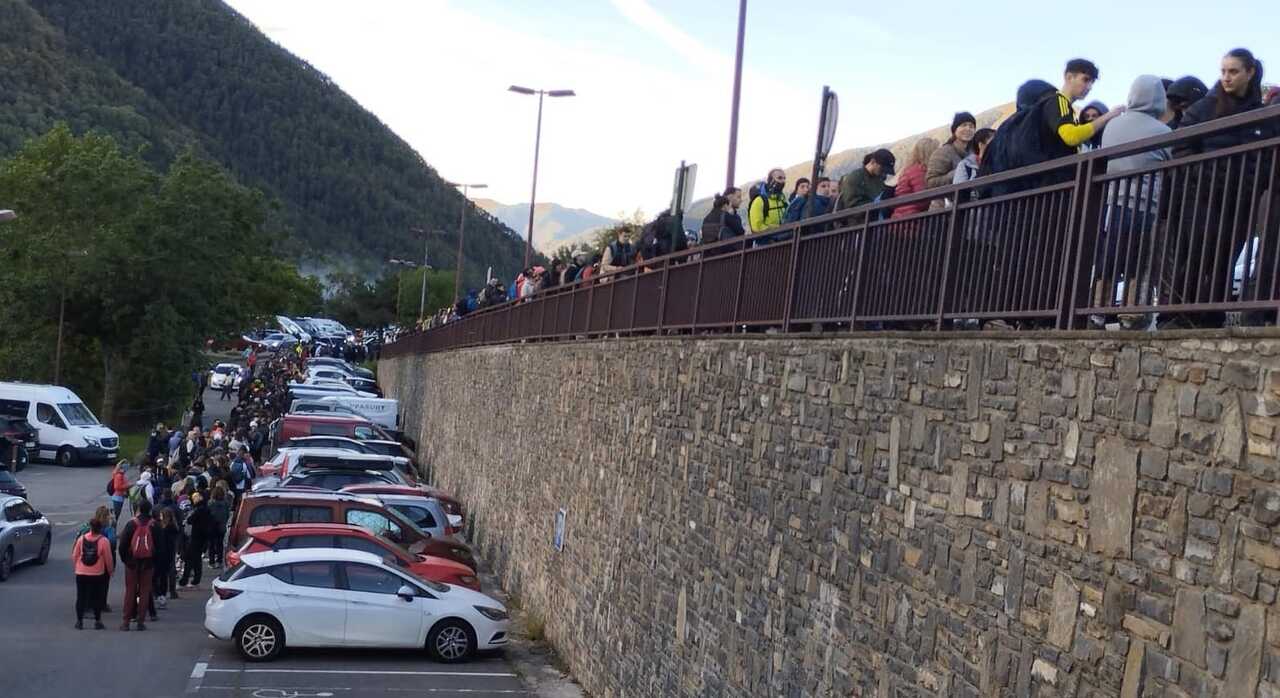 Le week-end du Pilar fait le plein à Ordesa : accès à la prairie fermé après dépassement de la capacité