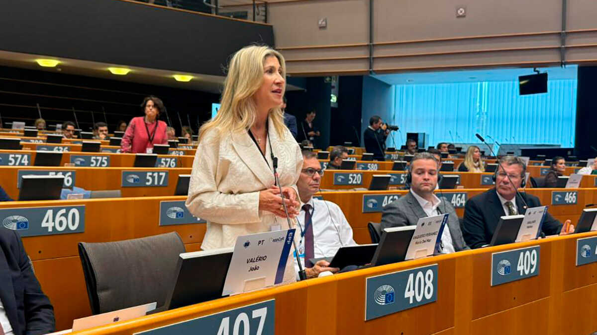 Mar Vaquero réclame à l’UE « davantage de financements et moins de bureaucratie » pour l’automobile