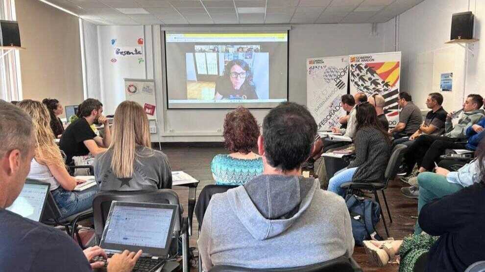 Robotique et programmation dans les classes d’Aragon : plus de 450 enseignants se forment aux nouvelles technologies