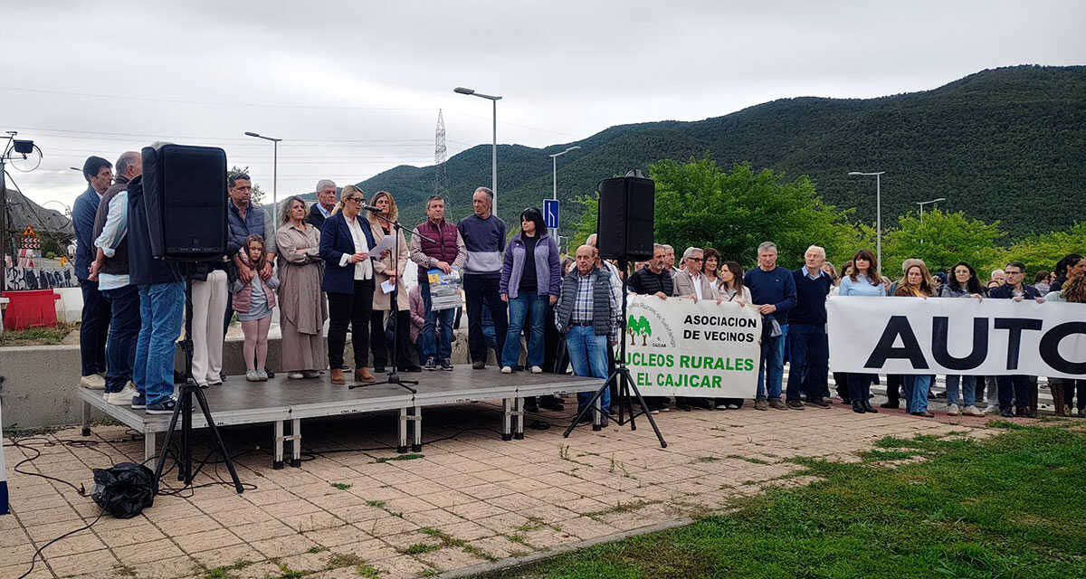Des centaines de personnes exigent à Sabiñánigo la reprise immédiate des travaux de l’A-23