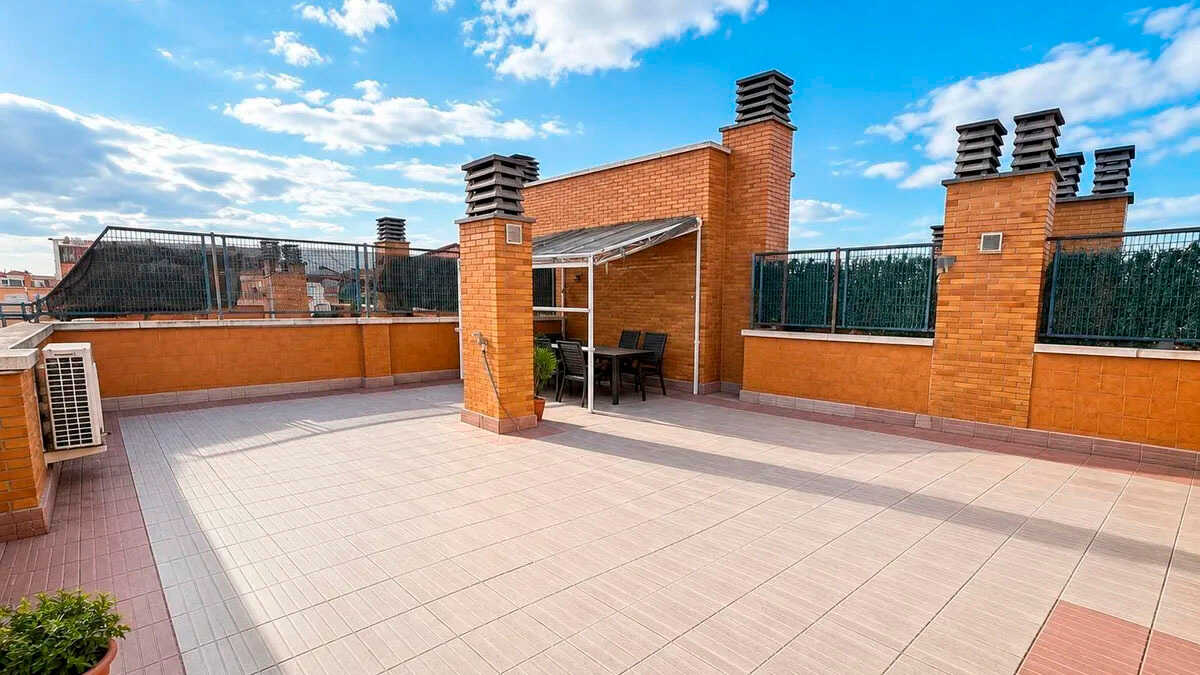 Un spectaculaire penthouse à Saragosse avec une terrasse de 90 m² pour 343 000 euros