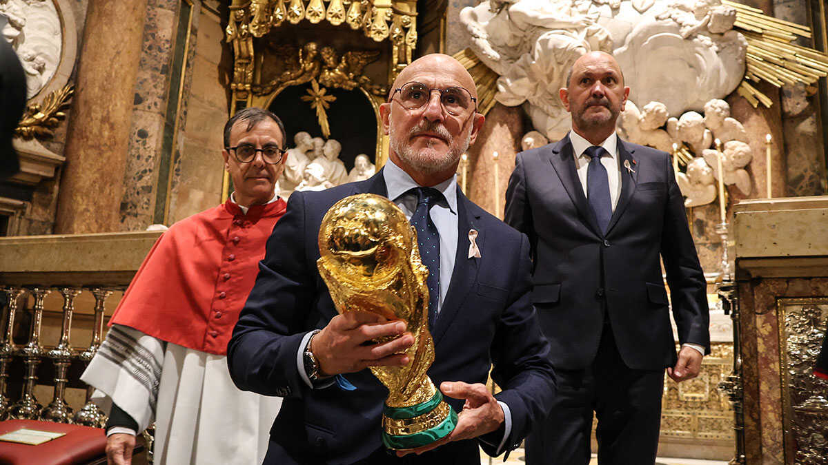 Luis de la Fuente, en visite au Pilar et à Saragosse : « Un souvenir impérissable que j’emporterai toujours avec moi »