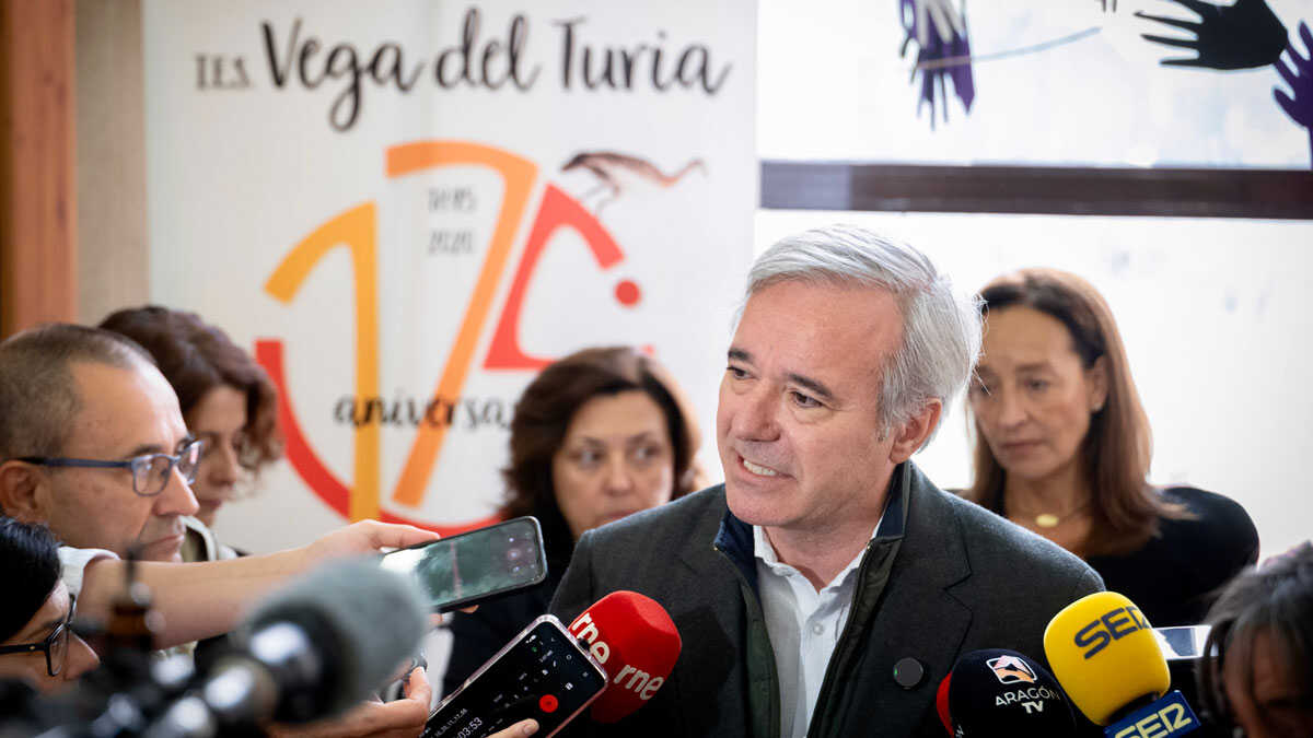 L’accord avec les syndicats médicaux toujours plus proche : Azcón espère le conclure « le plus vite possible »