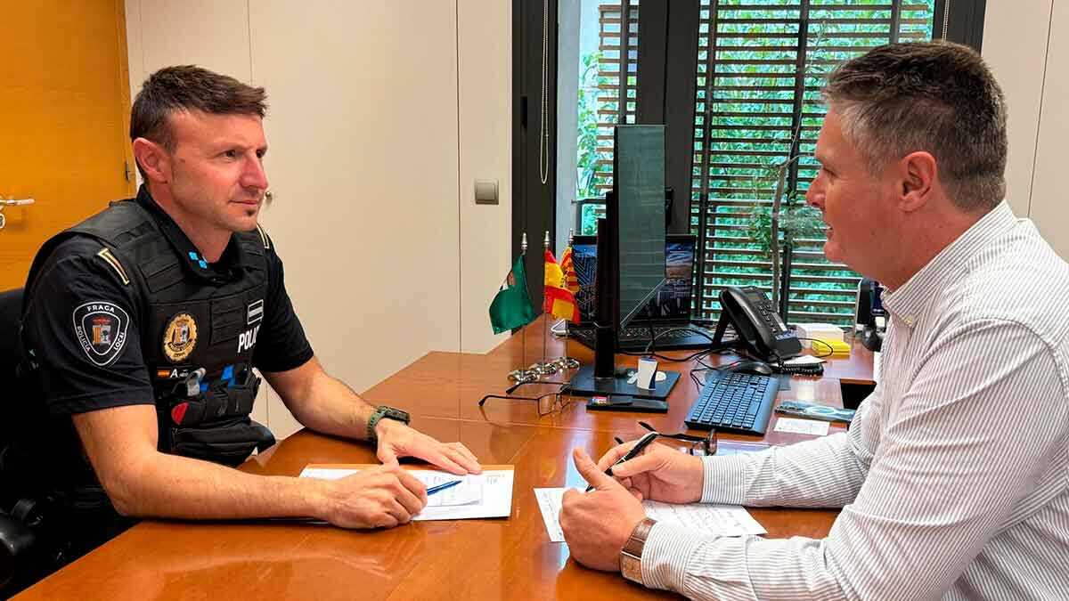 Fraga prévoit d’équiper toute sa police municipale de pistolets à impulsion électrique et de déployer des patrouilles en civil