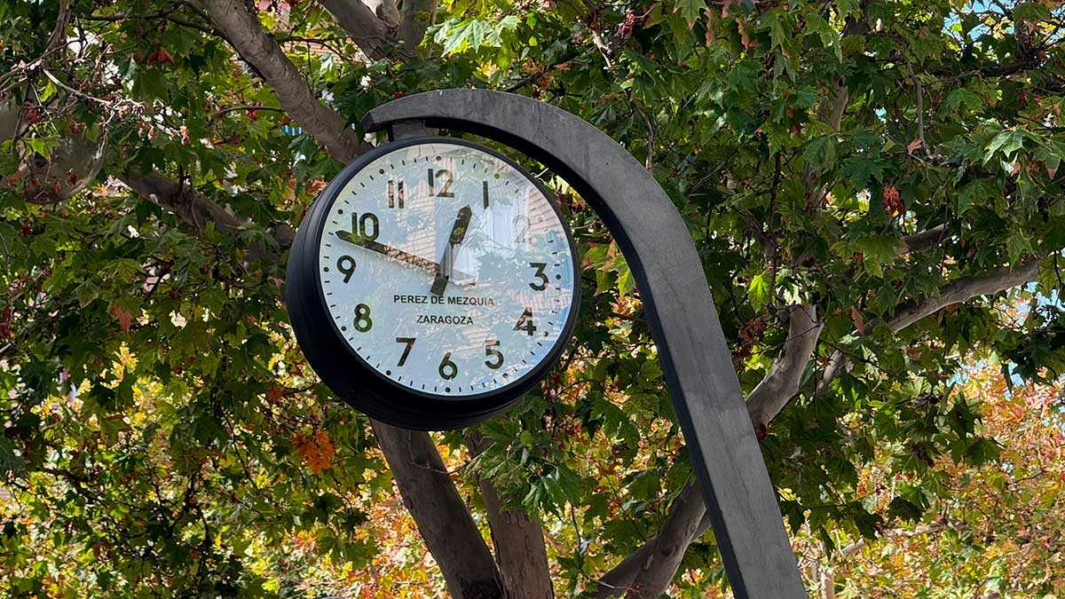 L’horloge historique de Torrero, installée en 1975, changera automatiquement d’heure dimanche