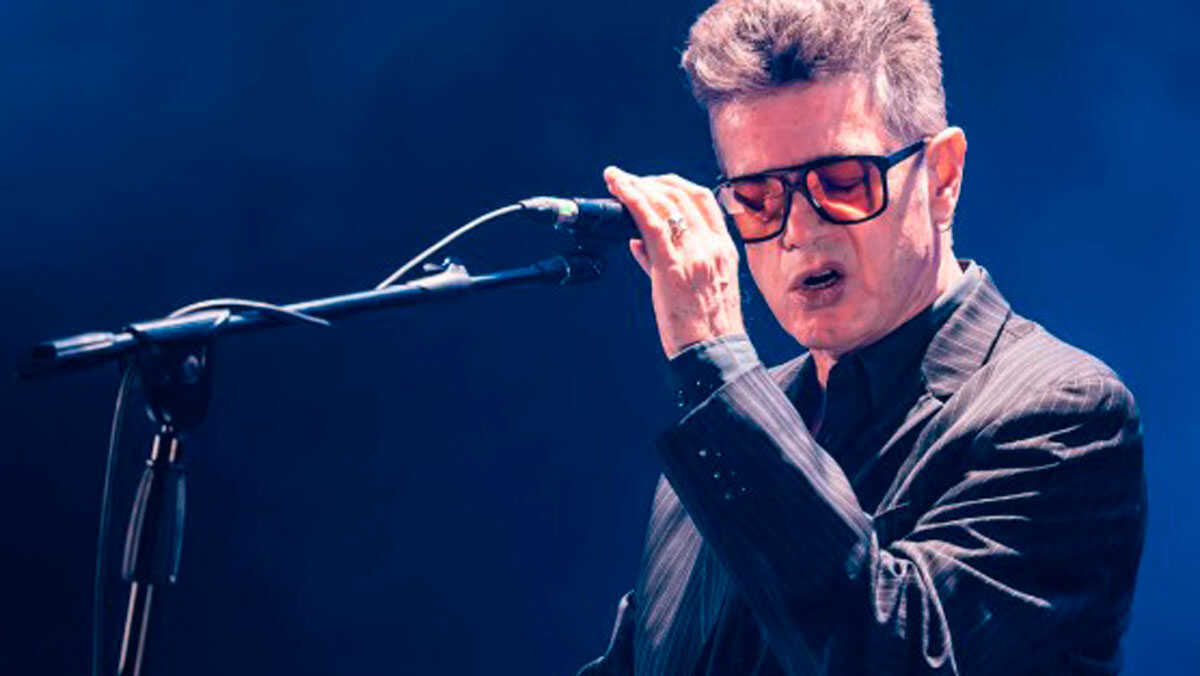 Santiago Auserón revient chez lui avec un surprenant dialogue musical avec la tradition grecque