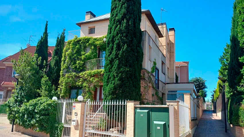 La spectaculaire maison de luxe à vendre à Saragosse pour plus d’un demi-million d’euros : elle offre tout le confort