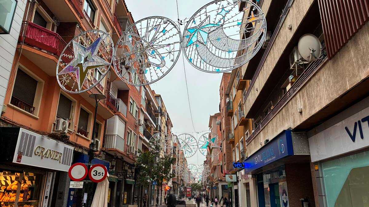Les quartiers de Zaragoza déjà illuminés pour Noël : de Delicias à Tomás Bretón