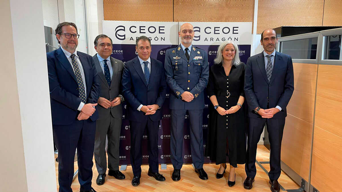 Plus d’une centaine d’entreprises aragonaises rencontrent l’Armée de l’air pour promouvoir le projet Bacsi